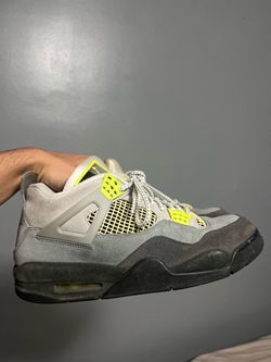 Jordan 4 neon