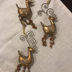 Gold Christmas Ornaments 