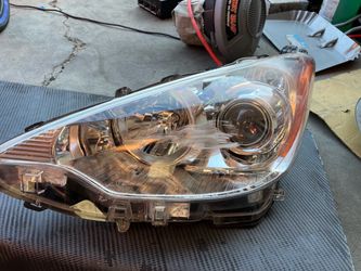 Toyota prius headlights