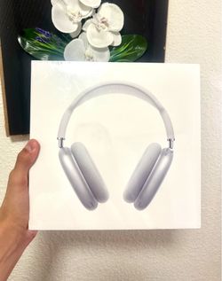 Brand New Sealed Apple AirPod Max - Silver 🔥