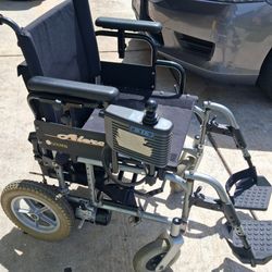 Golden Alero Power Wheelchair