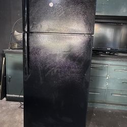 Refrigerator only $150