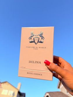 Delina Royal Essence