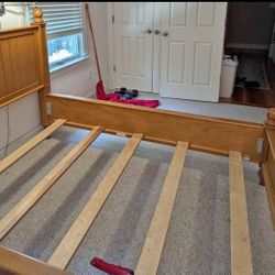 Pottery Barn Full Size Wood Bed