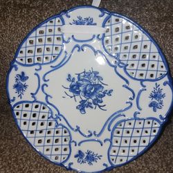 Beautiful Decorative Hanging Plate 