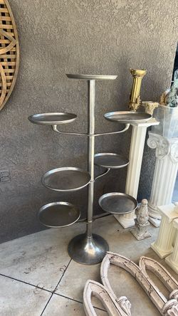 Heavy metal display stand