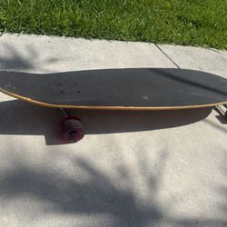 Skateboard cruiser/longboard 40 inch long,  good condition.