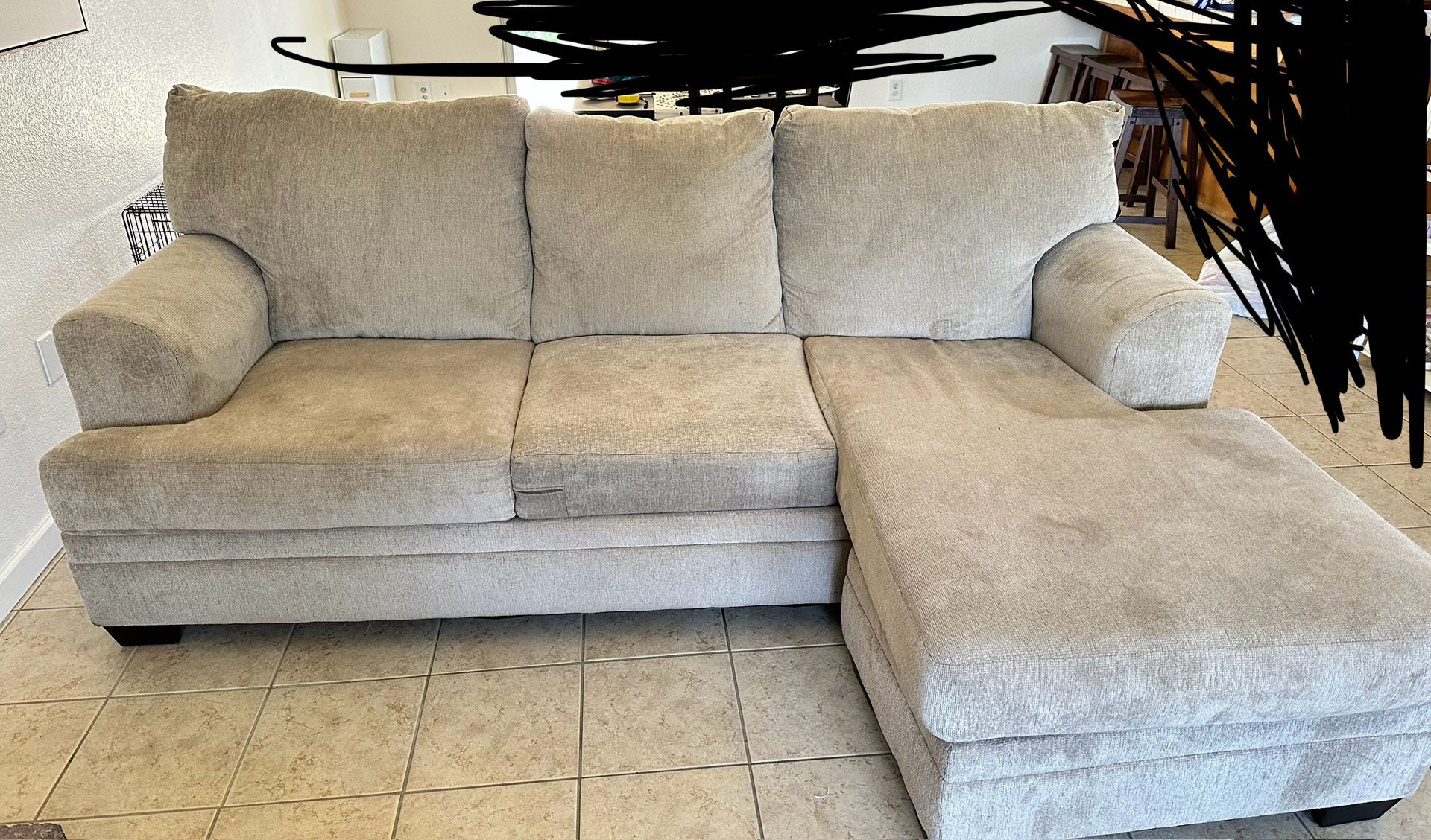 Sectional/ Couch 
