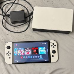 Nintendo switch OLED plus 128gb sd card