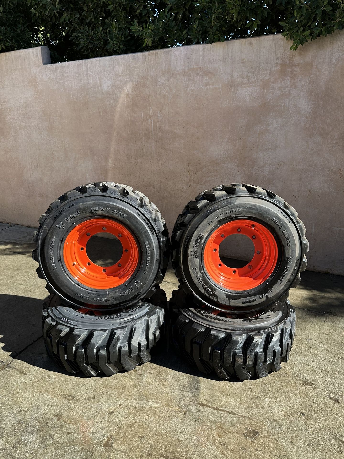 Factory Bobcat Skid Steer Wheels And Tires 