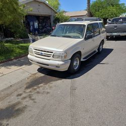 1997 Ford Explorer