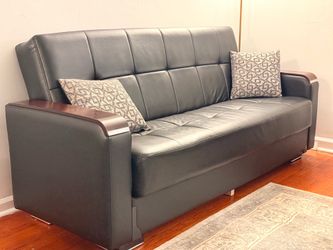 Couches black leather