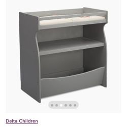 Delta 2 In 1 Diaper Change Table/storage