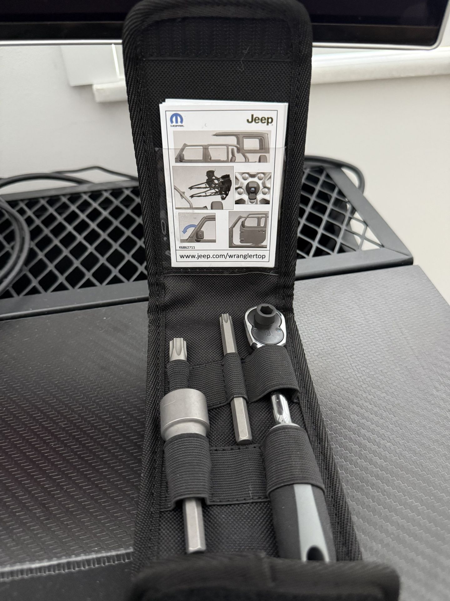 OEM Jeep Wrangler Hard & Soft Top Door Install & Removal Tool Kit MOPAR K68 62 711