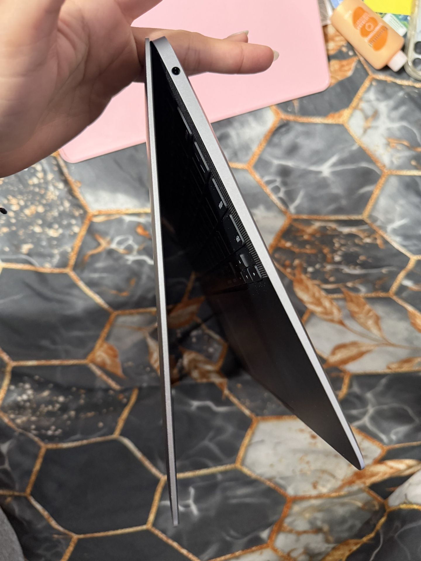 13-inch Macbook Air with Apple M1 chip 