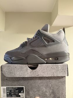 Jordan 4 Paris