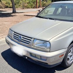 KM3 WV JETTA 1996 Clean Title 