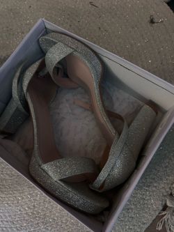 Party’s lady shoes. Size 10