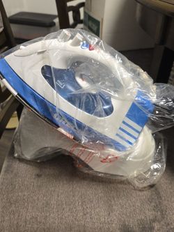 Oreck Iron with stand