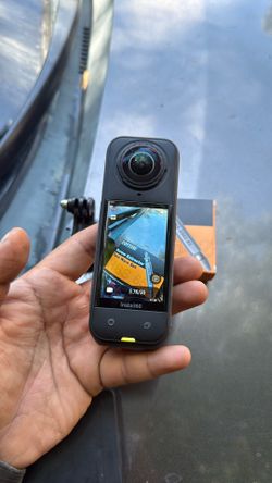 Insta 360 x5