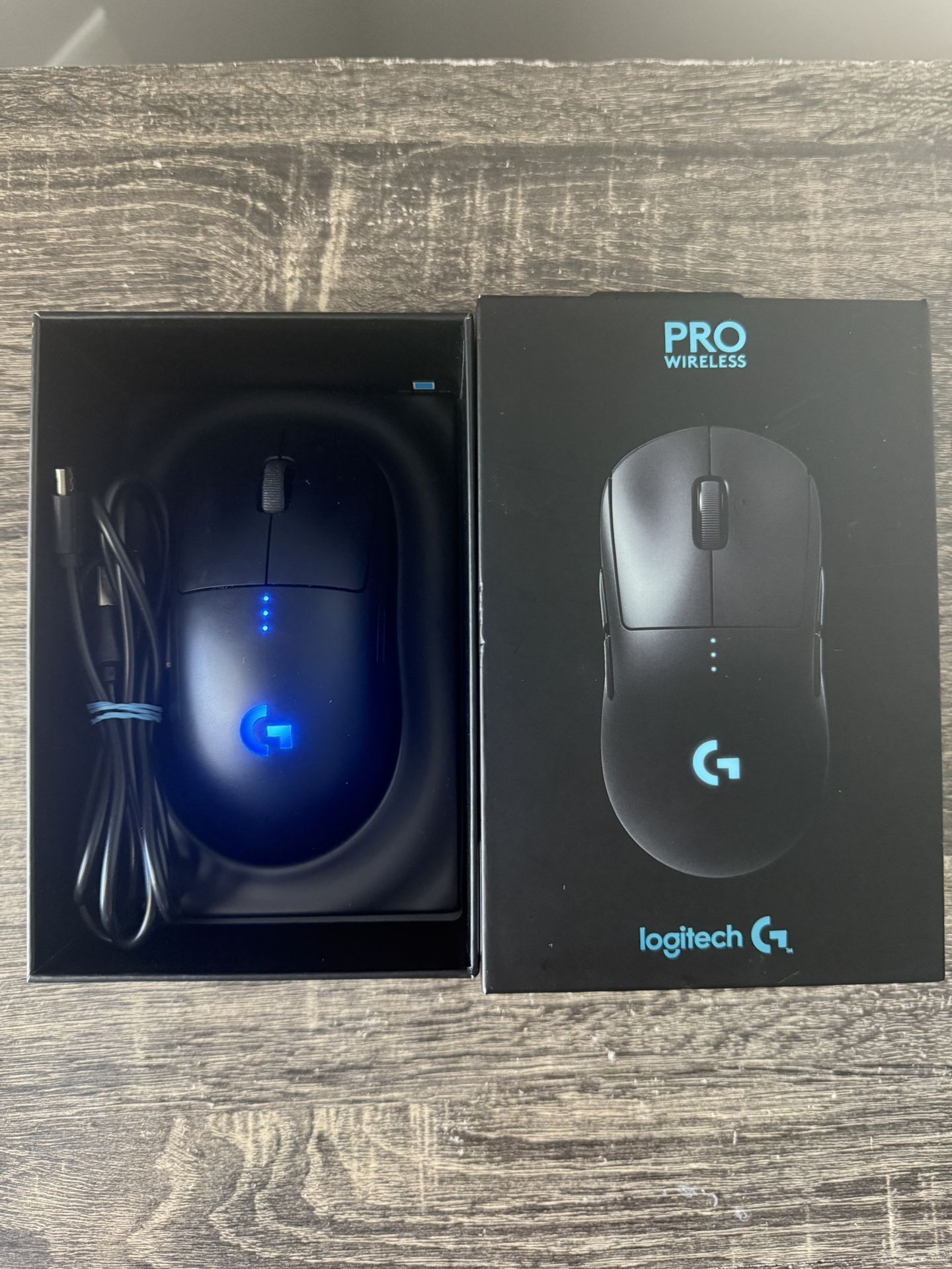 Logitech G Pro Wireless Gaming Mouse (with Box + Accessories)