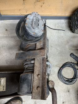 Winch Heavy Duty Pierce 9000