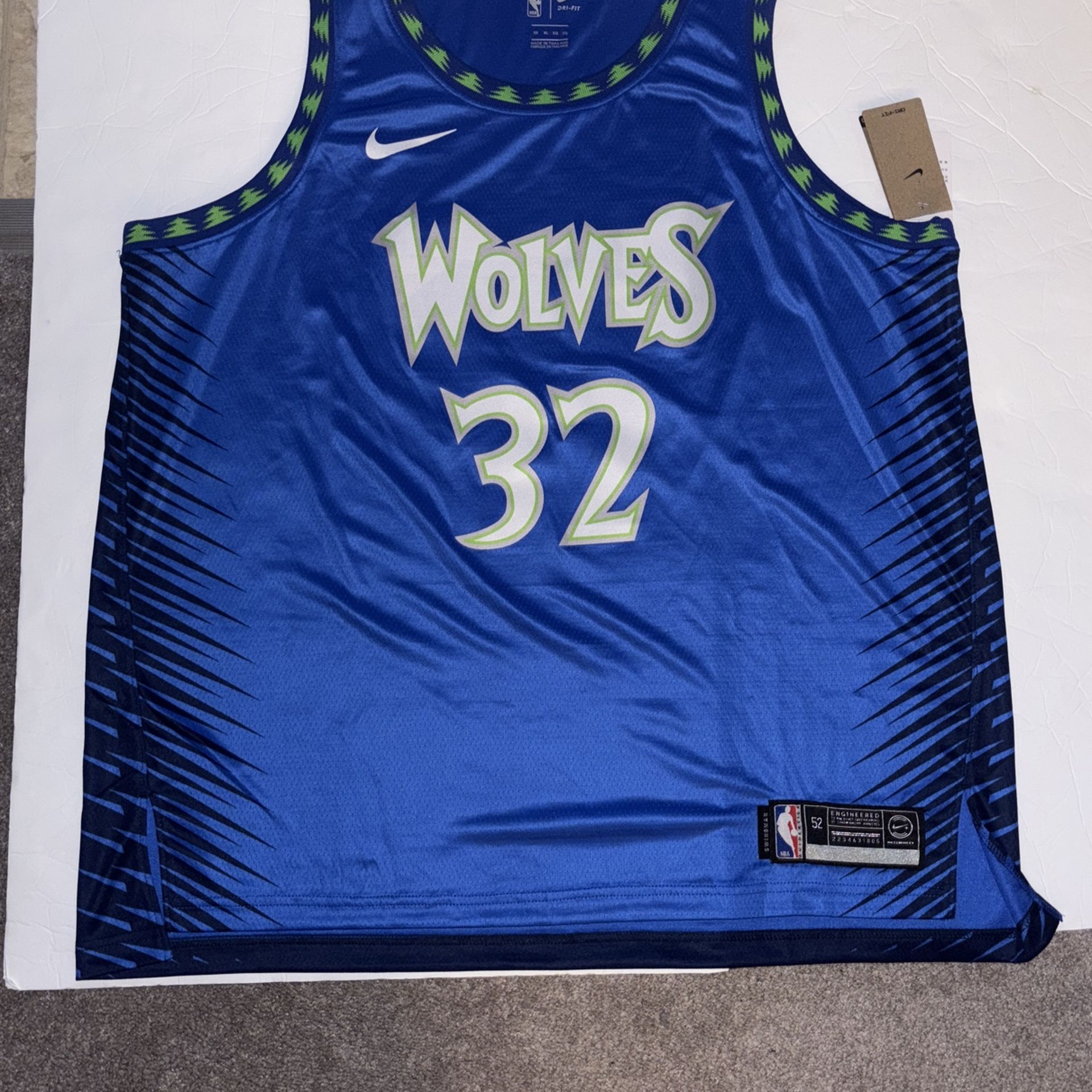 New Wolves Towns Jersey