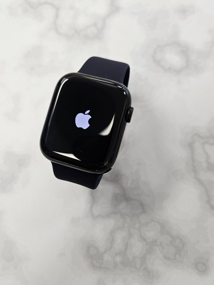 Apple Watch Series 8 41mm GPS