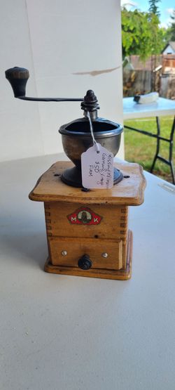 Vinage Coffee Mill