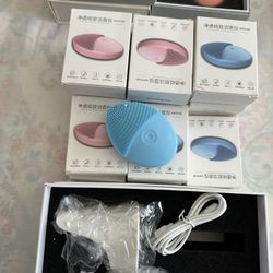 Brand New Face Cleaning Tools 