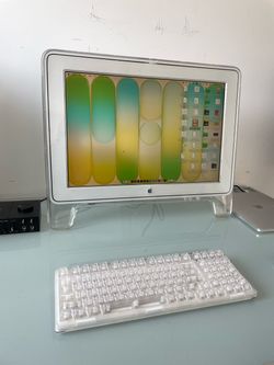 apple cinema display 22inch M5662 comes with adc to dvi adapter