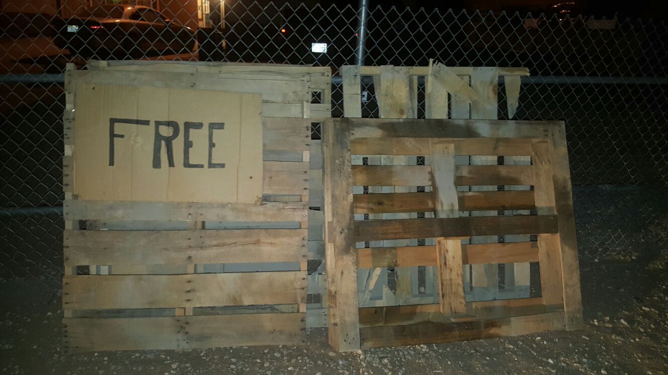 Free pallets