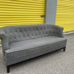 🚚 Free Delivery 🚚 Charcoal Tufted Sofa Couch