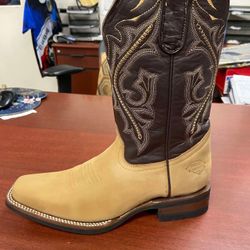 Nuevas botas vaqueras de piel para mujer
