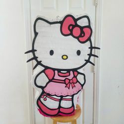 Hello Kitty Pinata
