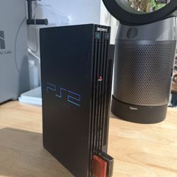 Sony PlayStation 2 Console Includes All cables And Remote 