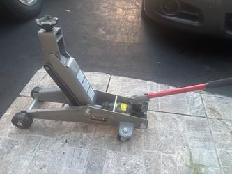 Floor Jack 21/4t like new