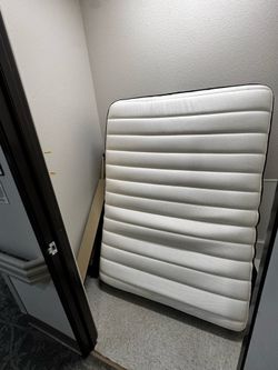 Memory Foam Mattress Queen