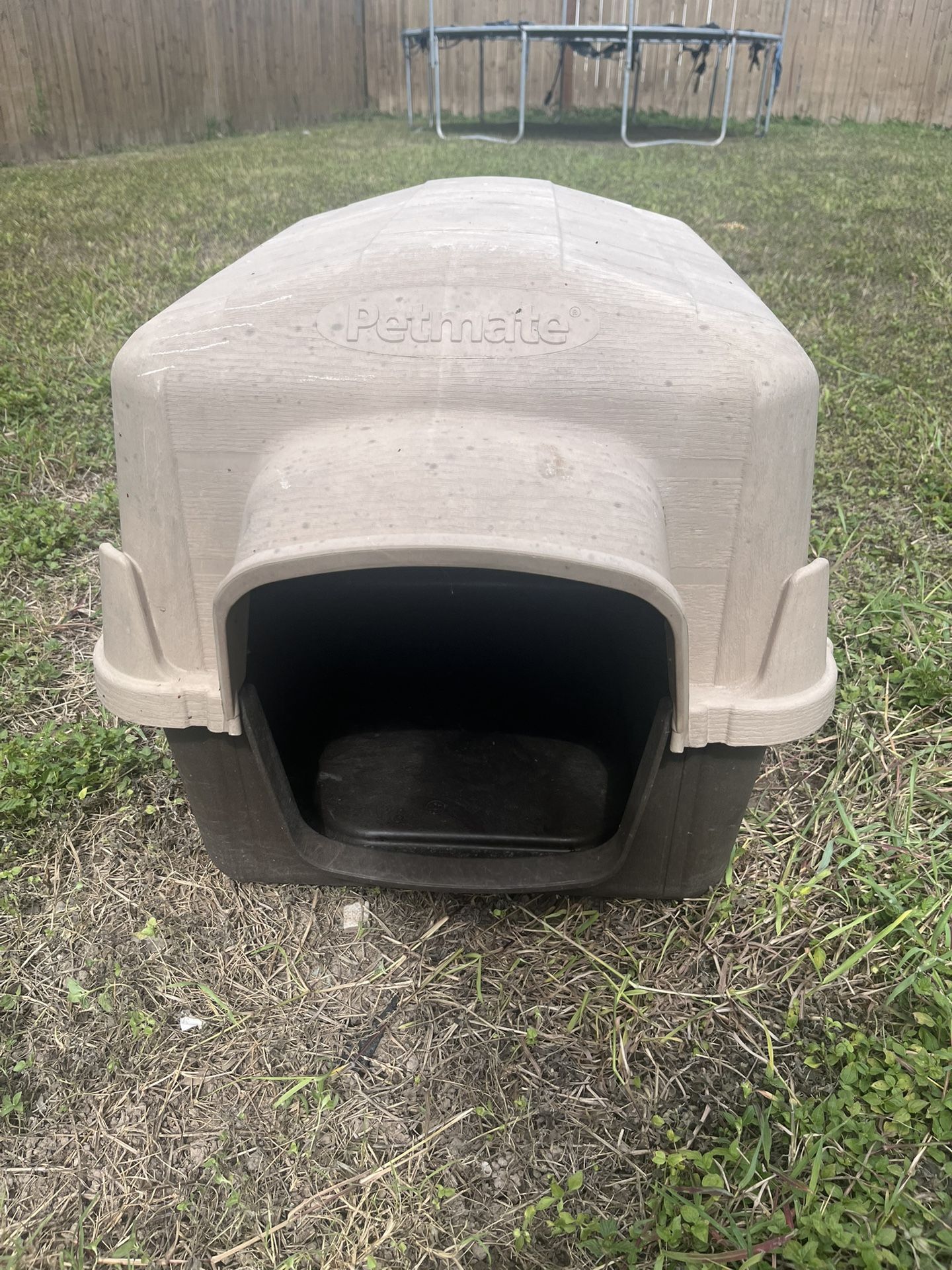 Dog House - Medium Size