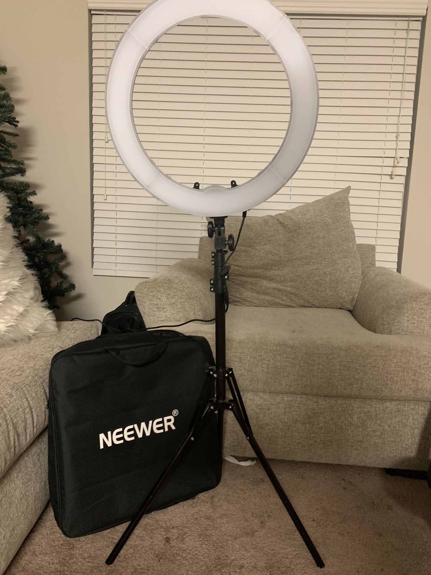 Neewer Ring Light