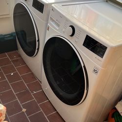 LG Smart Washer / Dryer 