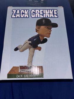 Zack Greinke quakes bobble head