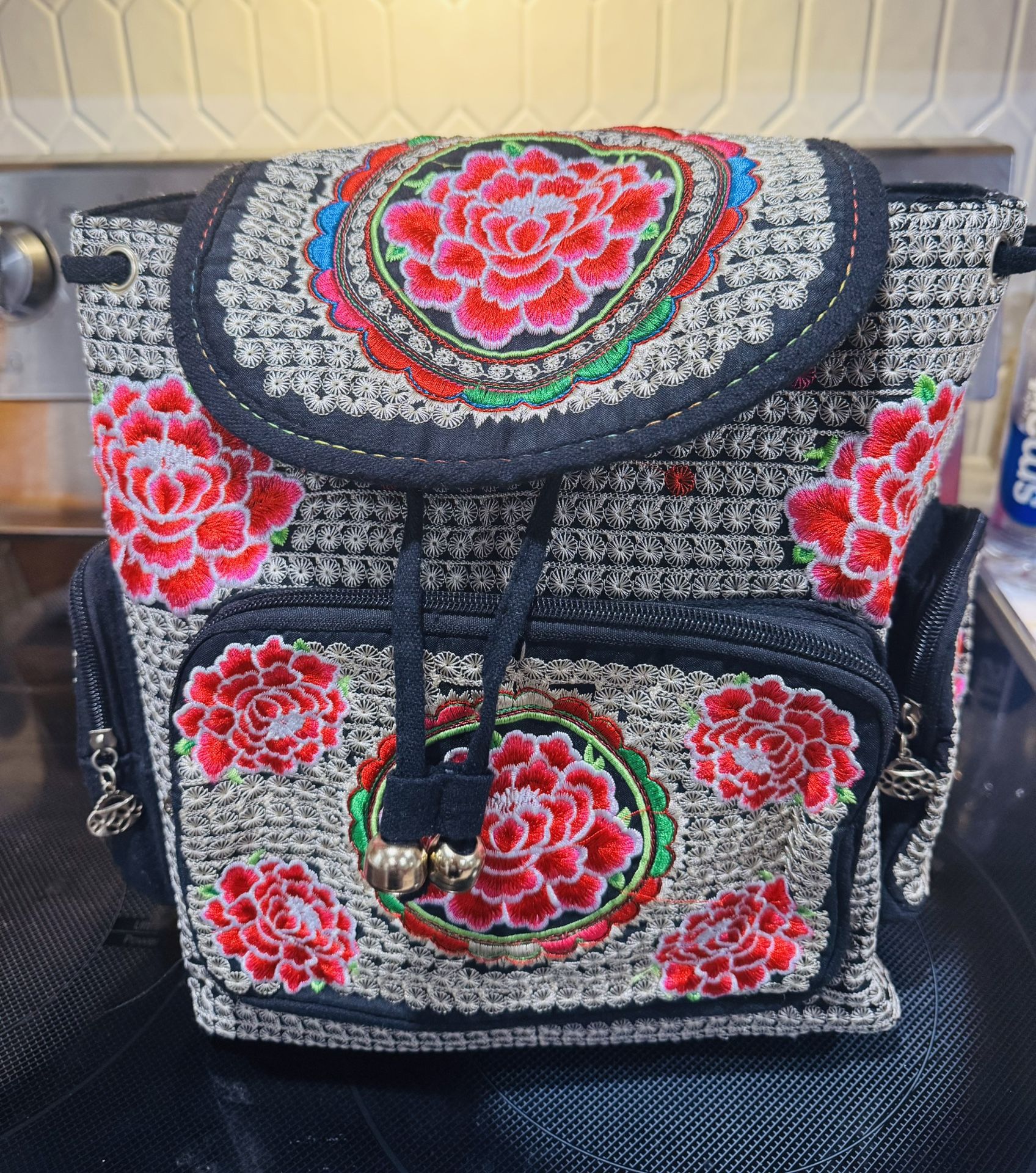 BAG PACK PURSE FLORAL DESIGN