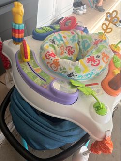 Fisher price baby bouncer