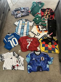 Fútbol Jersey From $30-$50 All Sizes