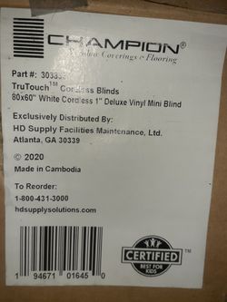 CHAMPION DELUXE CORDLESS VINYL BLINDS
