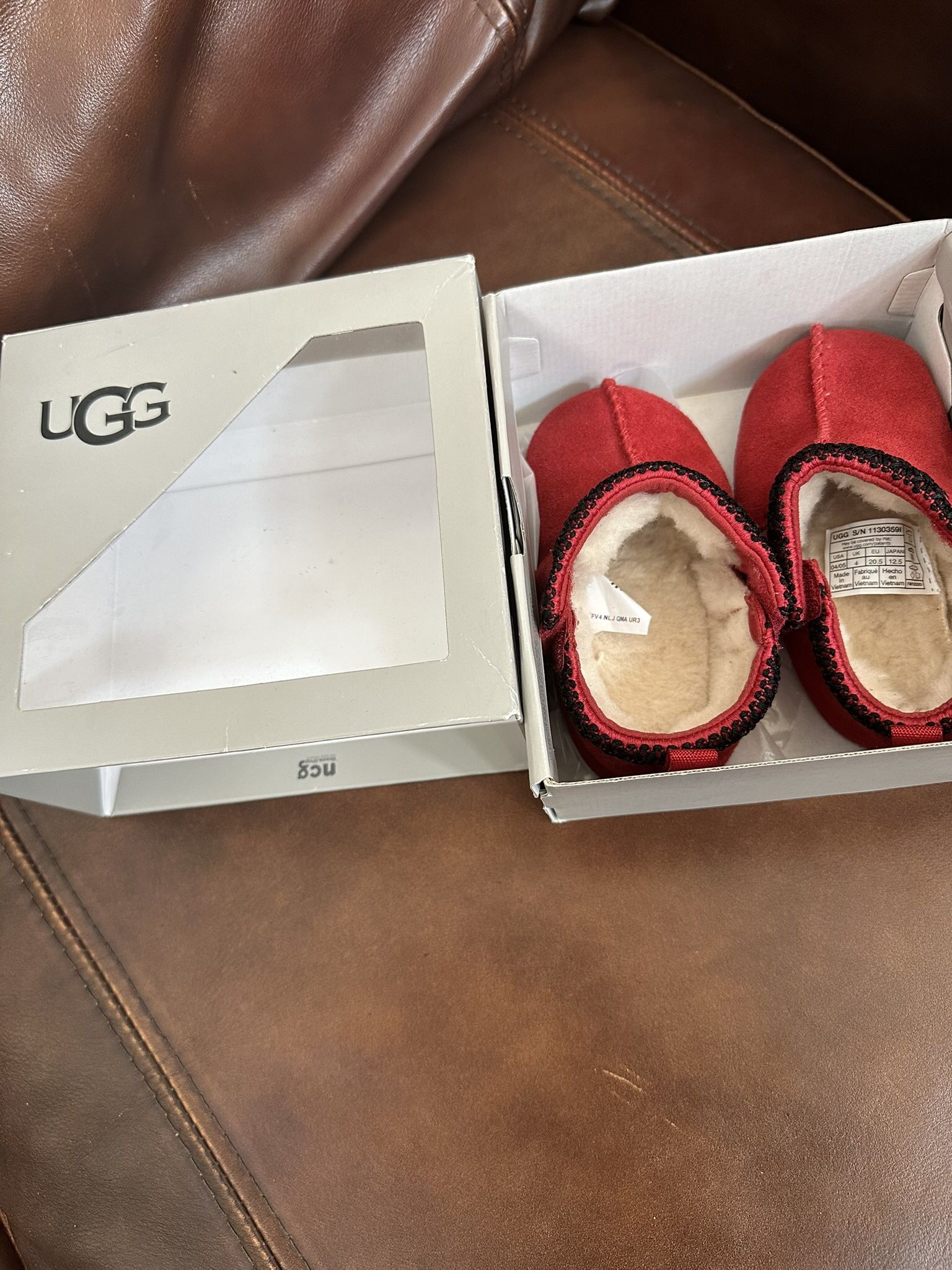 Ugg Tasman toddler Shoes