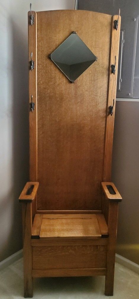 Coat Rack With Storage