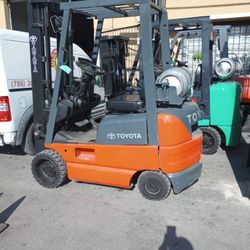 Forklift Toyota 4000#