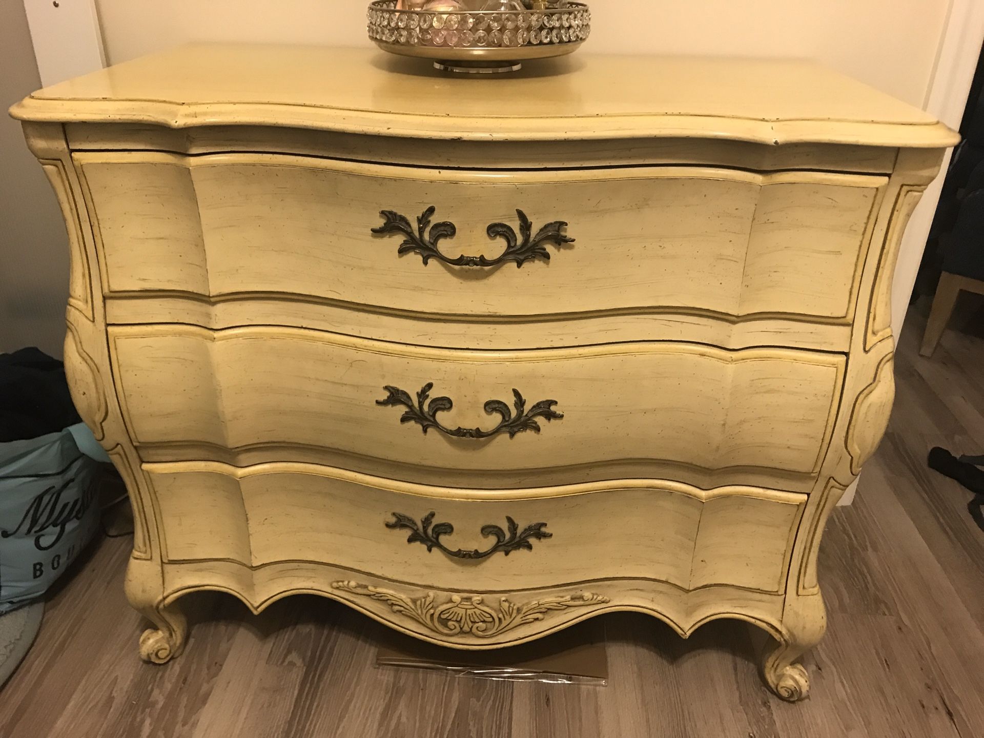 Solid wood dresser